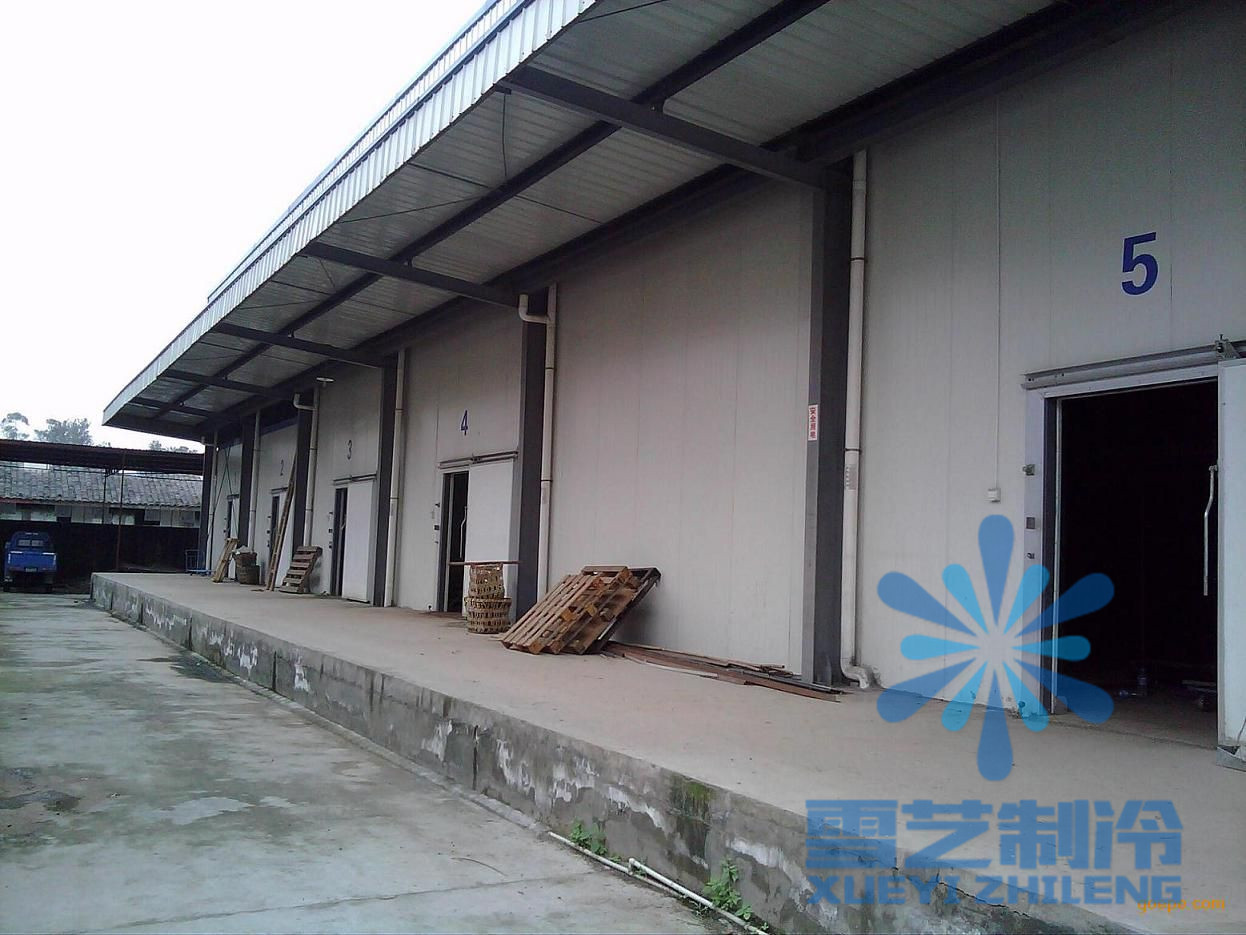 300平方恒溫冷庫(kù)設(shè)計(jì)價(jià)格
